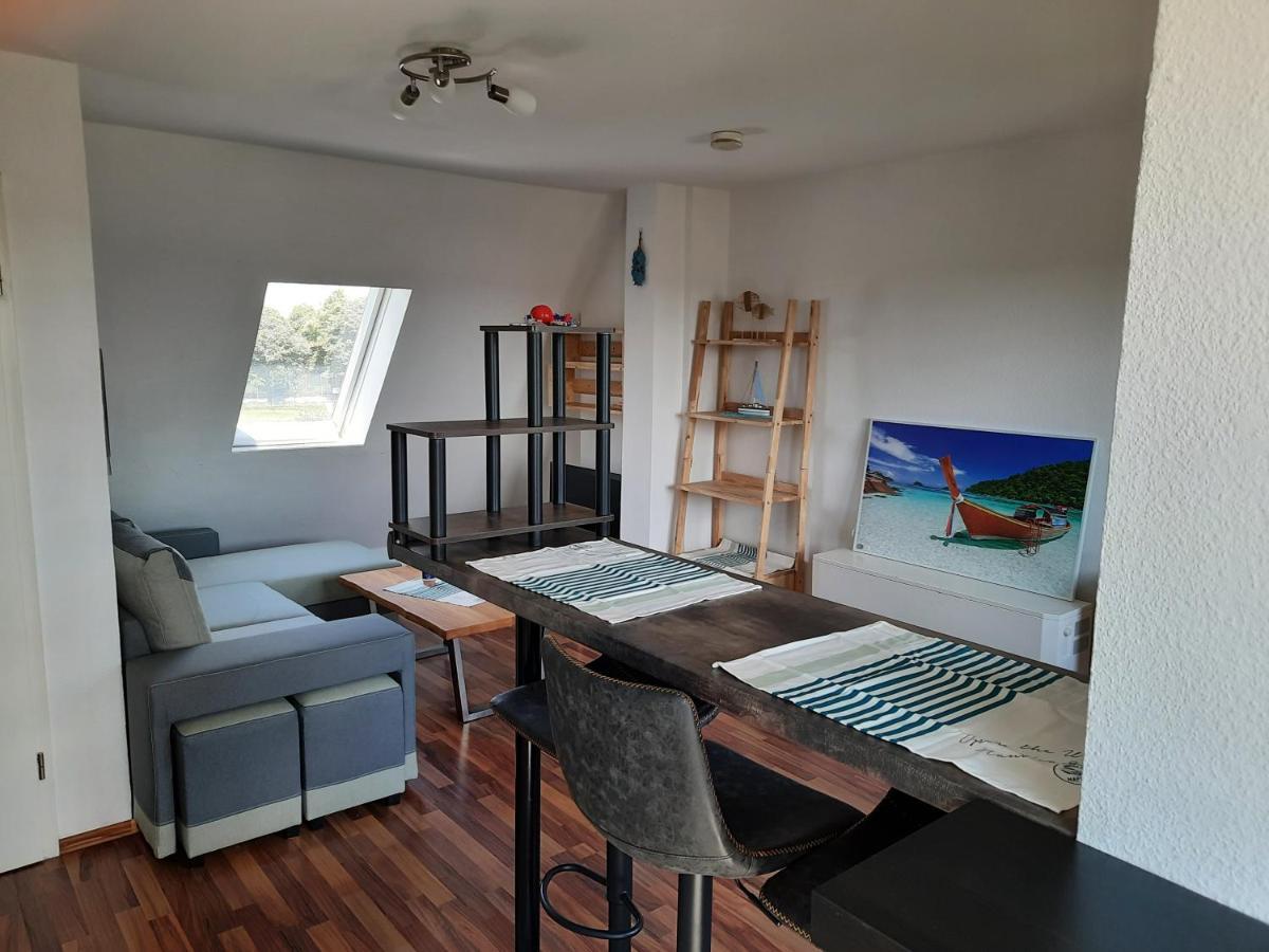Ferienwohnung Kiel-Holtenau エクステリア 写真