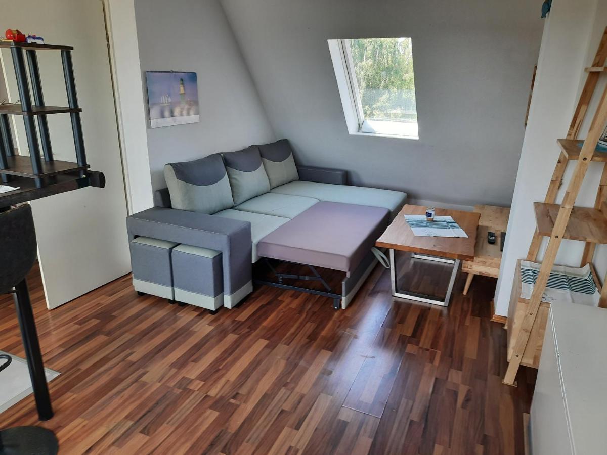 Ferienwohnung Kiel-Holtenau エクステリア 写真